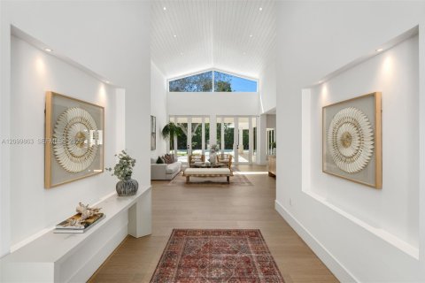 Villa ou maison à vendre à Pinecrest, Floride: 7 chambres, 630.06 m2 № 2411042 - photo 4
