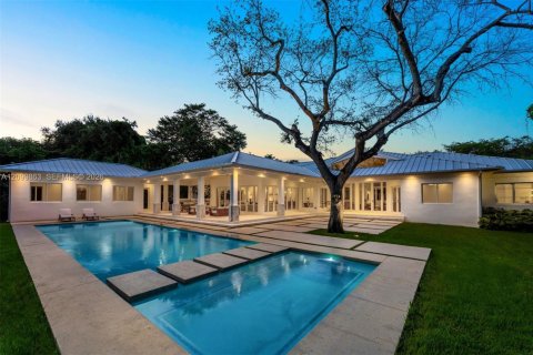 Villa ou maison à vendre à Pinecrest, Floride: 7 chambres, 630.06 m2 № 2411042 - photo 24
