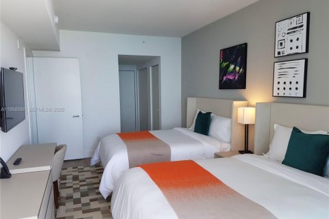 Condominio en venta en Hollywood, Florida, 2 dormitorios, 104.61 m2 № 2020915 - foto 8