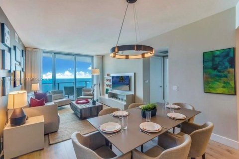 Condominio en venta en Hollywood, Florida, 2 dormitorios, 104.61 m2 № 2020915 - foto 6