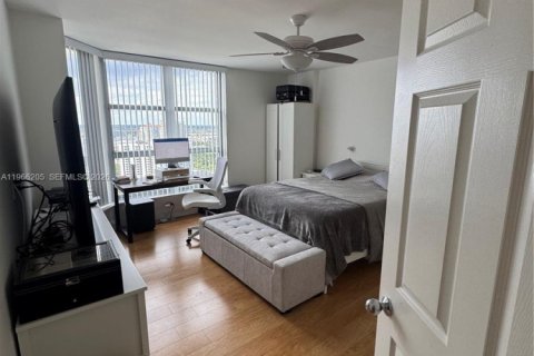 Copropriété à vendre à Aventura, Floride: 2 chambres, 101.36 m2 № 2028529 - photo 11