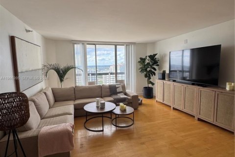 Copropriété à vendre à Aventura, Floride: 2 chambres, 101.36 m2 № 2028529 - photo 4