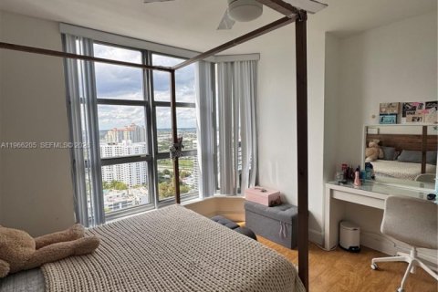 Copropriété à vendre à Aventura, Floride: 2 chambres, 101.36 m2 № 2028529 - photo 20