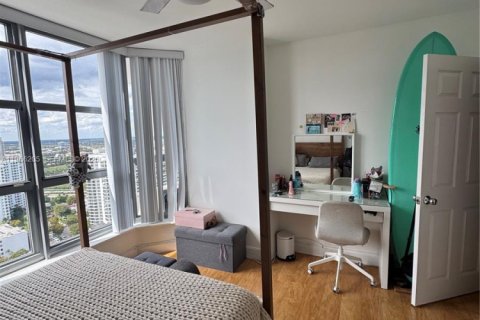 Copropriété à vendre à Aventura, Floride: 2 chambres, 101.36 m2 № 2028529 - photo 19