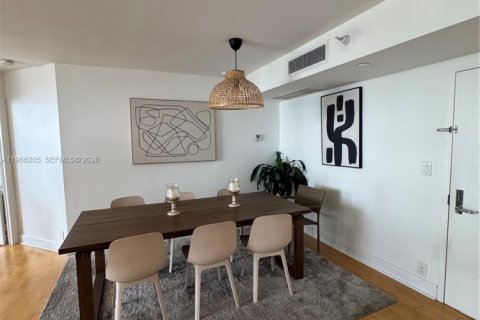 Copropriété à vendre à Aventura, Floride: 2 chambres, 101.36 m2 № 2028529 - photo 7