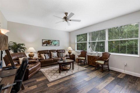 House in Leesburg, Florida 3 bedrooms, 207.73 sq.m. № 1719613 - photo 19