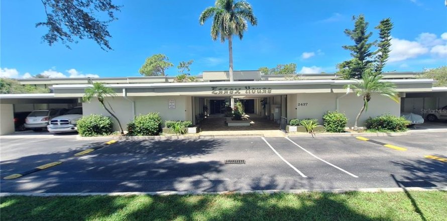 Condo à Port Charlotte, Floride, 1 chambre  № 2116670