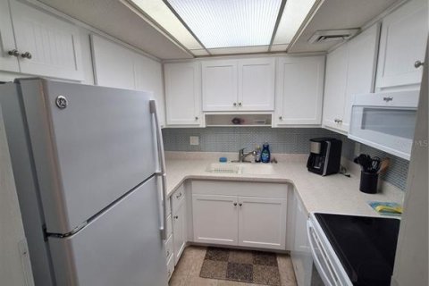 Copropriété à louer à Port Charlotte, Floride: 1 chambre, 62.43 m2 № 2116670 - photo 5