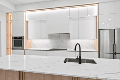 Купить виллу или дом в Малабар, Флорида 13 комнат, 318.38м2, № 1912571 - фото 22