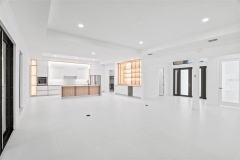 Купить виллу или дом в Малабар, Флорида 13 комнат, 318.38м2, № 1912571 - фото 11