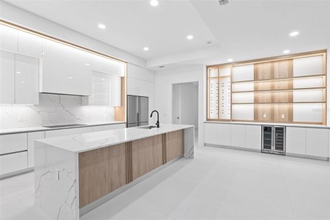 Купить виллу или дом в Малабар, Флорида 13 комнат, 318.38м2, № 1912571 - фото 15