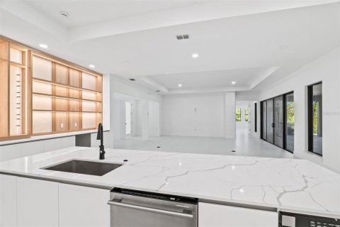 Купить виллу или дом в Малабар, Флорида 13 комнат, 318.38м2, № 1912571 - фото 13