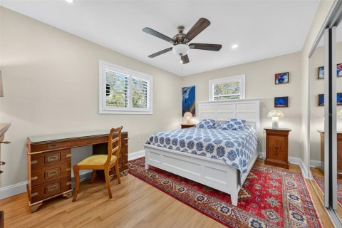 House in Holmes Beach, Florida 2 bedrooms, 96.62 sq.m. № 2095128 - photo 30