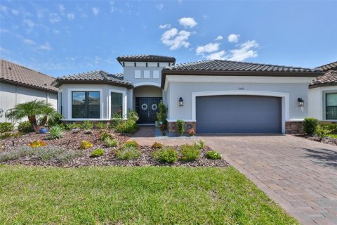 House in Palmetto, Florida 3 bedrooms, 285.4 sq.m. № 2110524 - photo 4