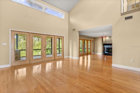 House in Lakeland, Florida 3 bedrooms, 305.28 sq.m. № 1806590 - photo 8