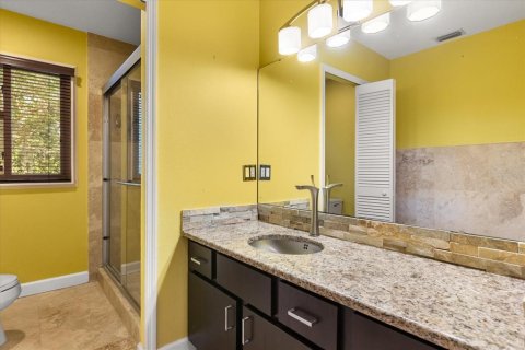 House in Lakeland, Florida 3 bedrooms, 305.28 sq.m. № 1806590 - photo 26