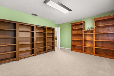 House in Lakeland, Florida 3 bedrooms, 305.28 sq.m. № 1806590 - photo 25