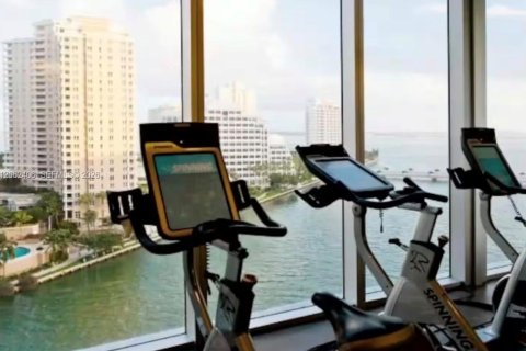 Condo in Miami, Florida, 1 bedroom № 2254142 - photo 24