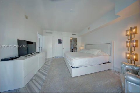 Condo in Miami, Florida, 1 bedroom № 2254142 - photo 10