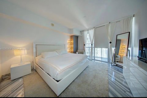 Condo in Miami, Florida, 1 bedroom № 2254142 - photo 9