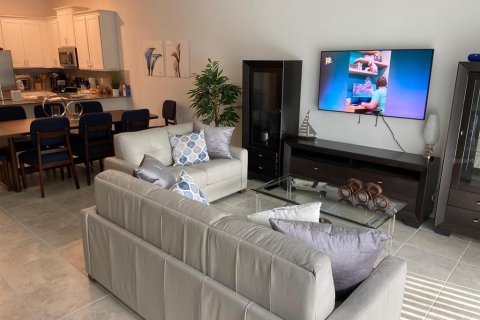 Condominio en alquiler en Davenport, Florida, 3 dormitorios, 128.95 m2 № 2094775 - foto 5