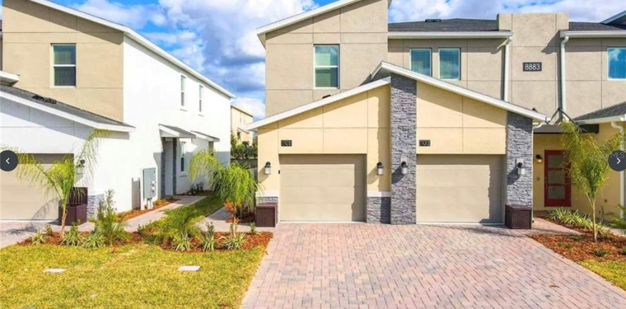 Condominio en Davenport, Florida, 3 dormitorios № 2094775