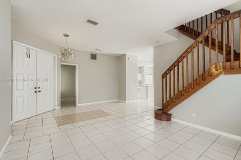 Casa en venta en Miramar, Florida, 4 dormitorios, 221.39 m2 № 1946019 - foto 5