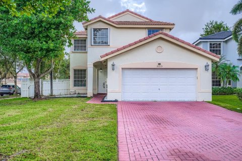 Casa en venta en Miramar, Florida, 4 dormitorios, 221.39 m2 № 1946019 - foto 1