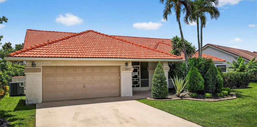 Villa ou maison à Boynton Beach, Floride 4 chambres, 277.41 m2 № 1927983