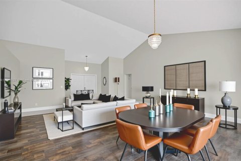 Villa ou maison à louer à Boynton Beach, Floride: 4 chambres, 277.41 m2 № 1927983 - photo 4