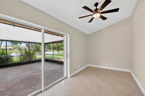 Villa ou maison à louer à Boynton Beach, Floride: 4 chambres, 277.41 m2 № 1927983 - photo 21