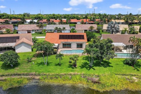 Villa ou maison à louer à Boynton Beach, Floride: 4 chambres, 277.41 m2 № 1927983 - photo 11
