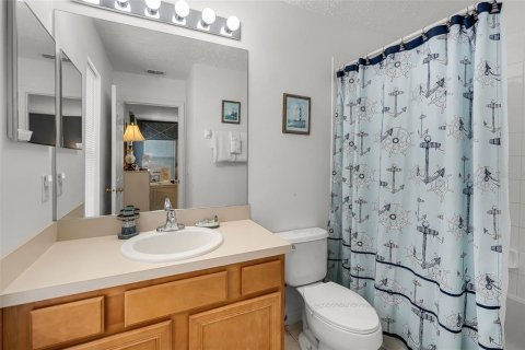 Casa en venta en Kissimmee, Florida, 6 dormitorios, 263.29 m2 № 1787348 - foto 11