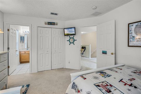 Casa en venta en Kissimmee, Florida, 6 dormitorios, 263.29 m2 № 1787348 - foto 10