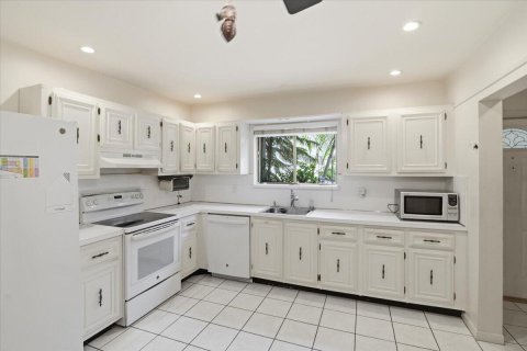 Touwnhouse à vendre à Plantation, Floride: 2 chambres, 202.06 m2 № 2250788 - photo 11