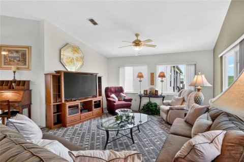 Casa en venta en Lakeland, Florida, 2 dormitorios, 163.69 m2 № 2117356 - foto 20