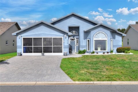 Casa en venta en Lakeland, Florida, 2 dormitorios, 163.69 m2 № 2117356 - foto 2