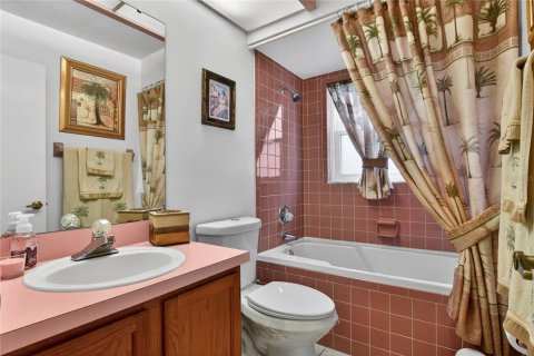 Casa en venta en Lakeland, Florida, 2 dormitorios, 163.69 m2 № 2117356 - foto 27