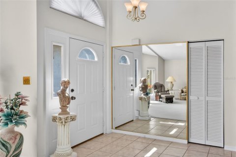 Casa en venta en Lakeland, Florida, 2 dormitorios, 163.69 m2 № 2117356 - foto 6