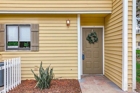 Condominio en venta en Land O' Lakes, Florida, 2 dormitorios, 95.88 m2 № 1800202 - foto 3