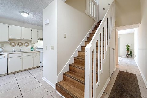 Condominio en venta en Land O' Lakes, Florida, 2 dormitorios, 95.88 m2 № 1800202 - foto 5