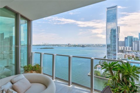 Condo in Miami, Florida, 1 bedroom  № 2001369
