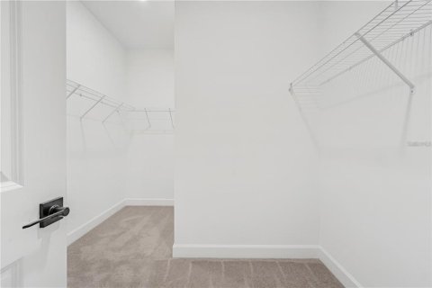 House in Weeki Wachee, Florida 3 bedrooms, 160.72 sq.m. № 2433234 - photo 15