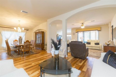 Casa en venta en Wesley Chapel, Florida, 4 dormitorios, 200.76 m2 № 1531882 - foto 10