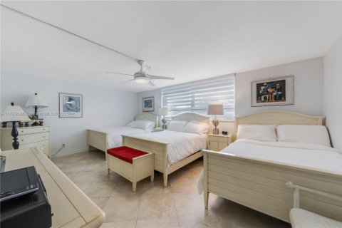 Copropriété à vendre à Key Biscayne, Floride: 2 chambres, 138.98 m2 № 1939930 - photo 13