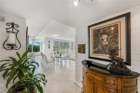 Copropriété à vendre à Key Biscayne, Floride: 2 chambres, 138.98 m2 № 1939930 - photo 4