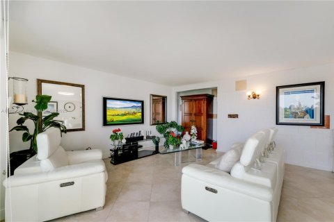 Copropriété à vendre à Key Biscayne, Floride: 2 chambres, 138.98 m2 № 1939930 - photo 9