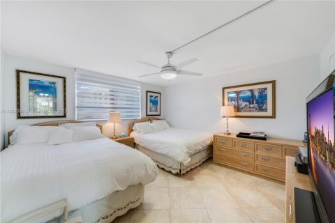 Copropriété à vendre à Key Biscayne, Floride: 2 chambres, 138.98 m2 № 1939930 - photo 10
