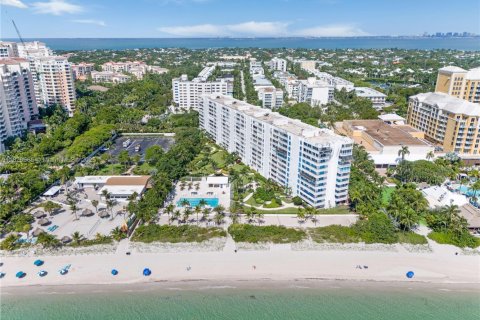 Copropriété à vendre à Key Biscayne, Floride: 2 chambres, 138.98 m2 № 1939930 - photo 26
