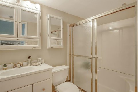 Copropriété à louer à Sarasota, Floride: 3 chambres, 164.44 m2 № 1680814 - photo 18